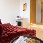 Domus 21 Luxury Suites
